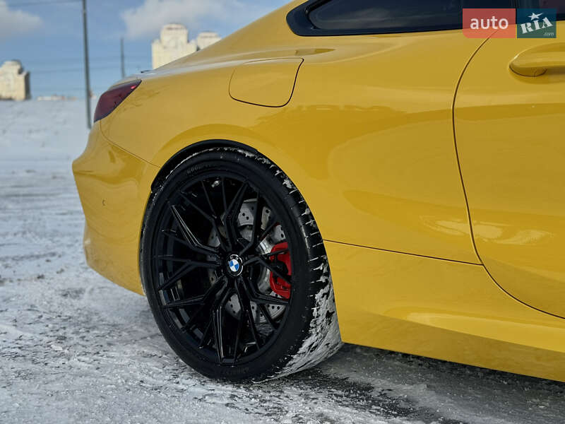 Купе BMW M8 2022 в Киеве