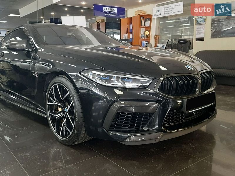 Купе BMW M8 2023 в Киеве