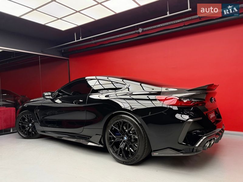 Купе BMW M8 2023 в Киеве