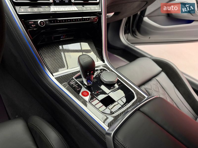 Купе BMW M8 2023 в Киеве