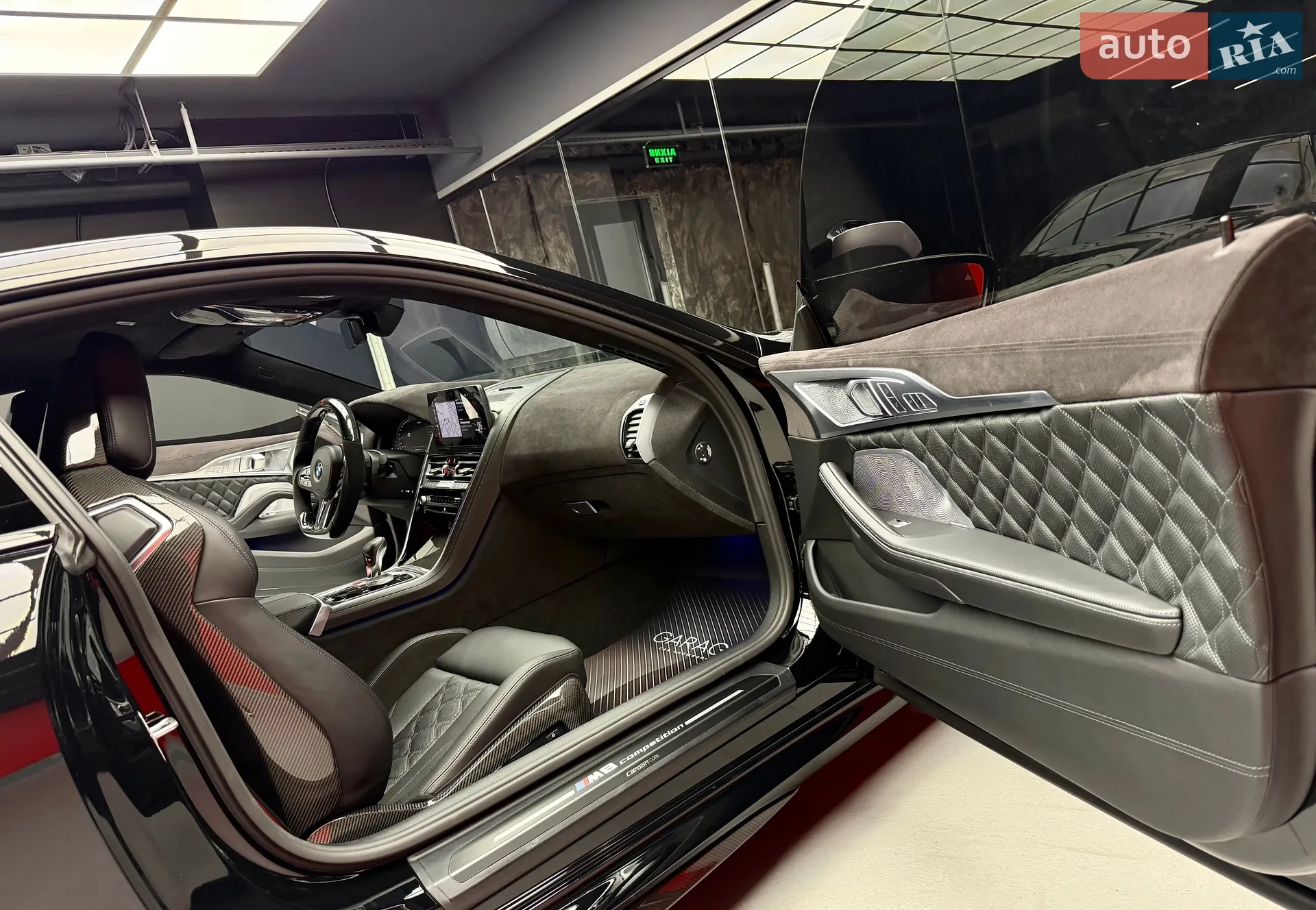2023 BMW M8 - мініатюра 42