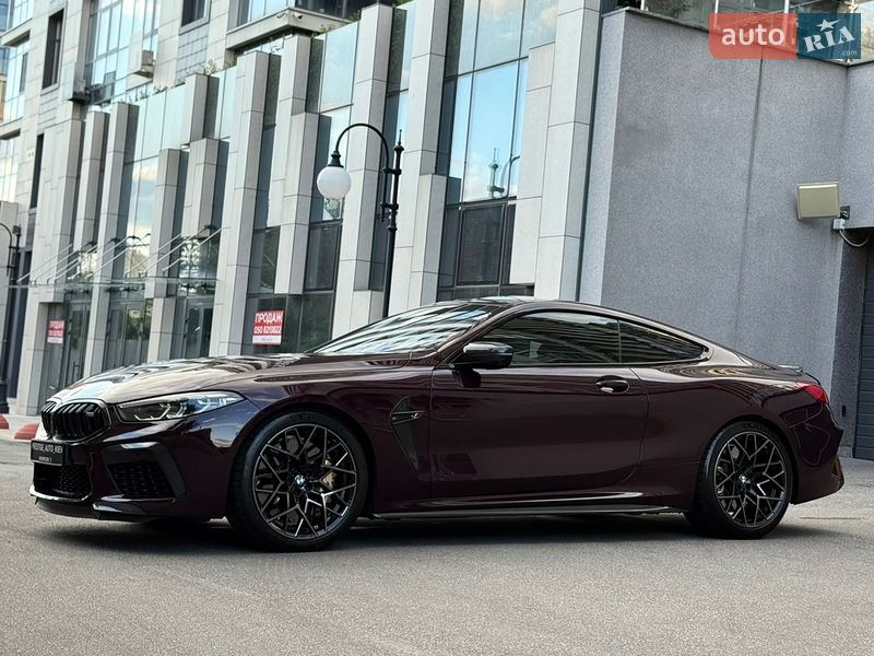 Купе BMW M8 2021 в Киеве