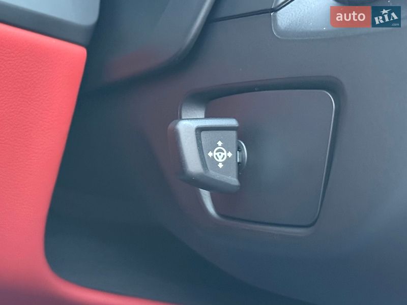 Купе BMW M8 2021 в Киеве