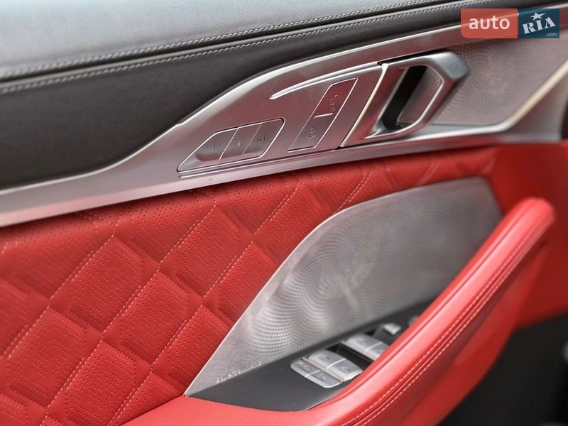 Купе BMW M8 2021 в Києві фото 15 Купе BMW M8 2021 в Києві