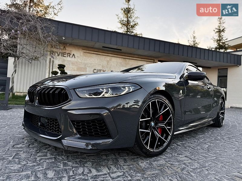 Купе BMW M8 2023 в Львове