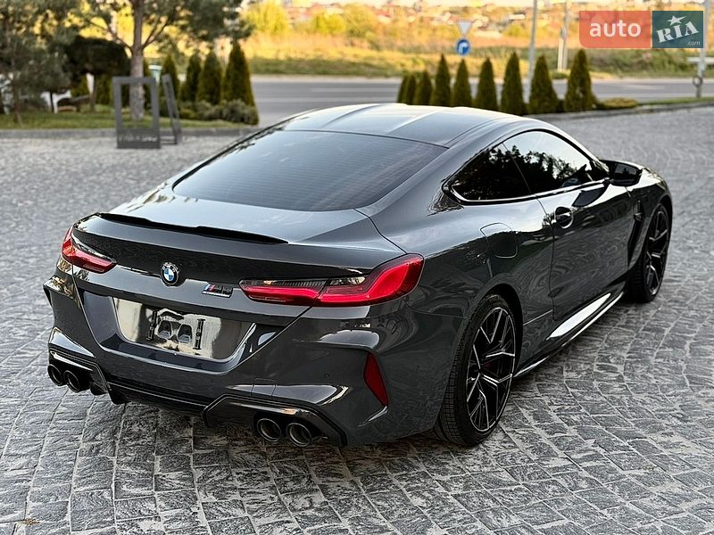 Купе BMW M8 2023 в Львове