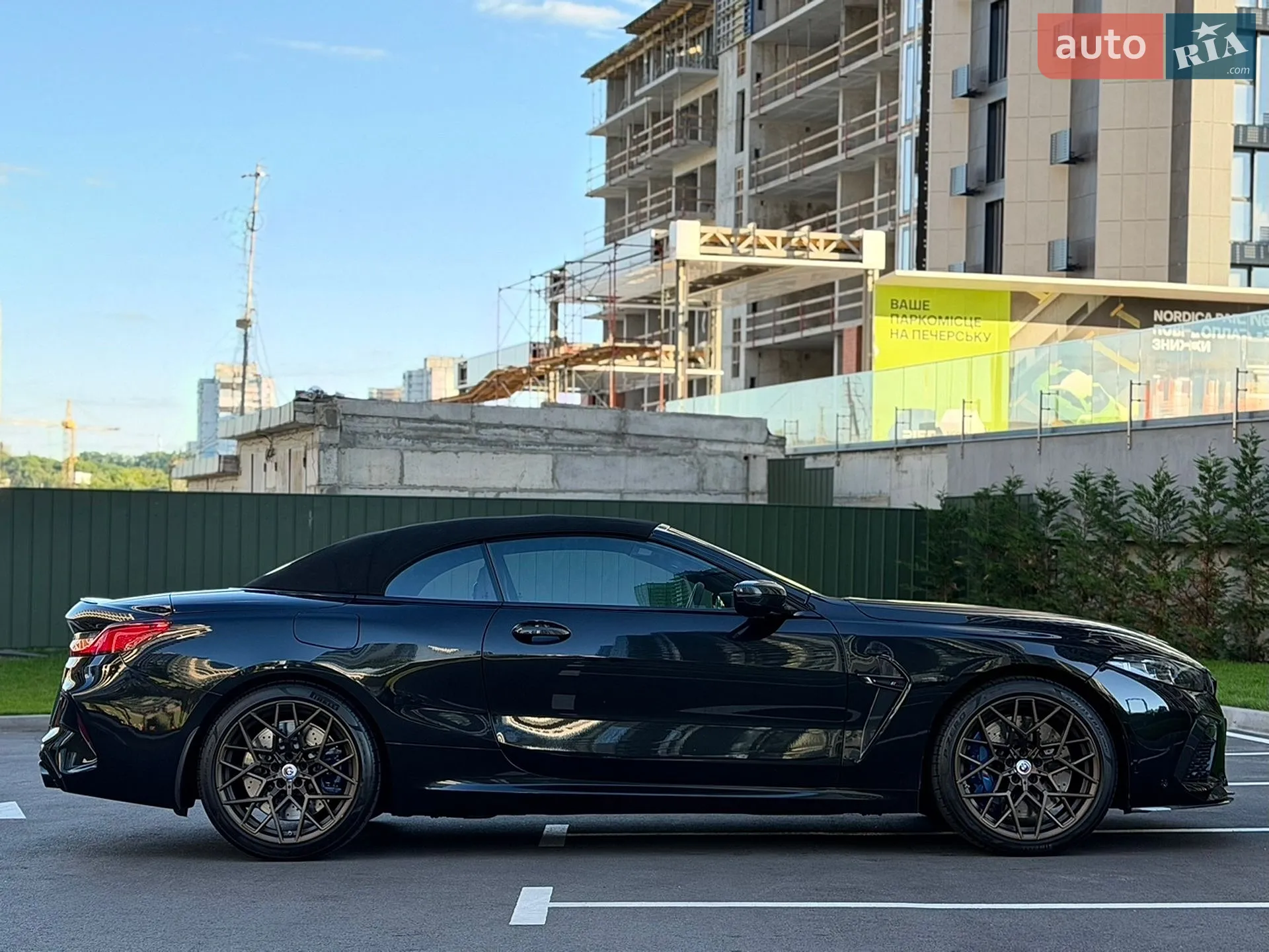 2022 BMW M8 - мініатюра 23