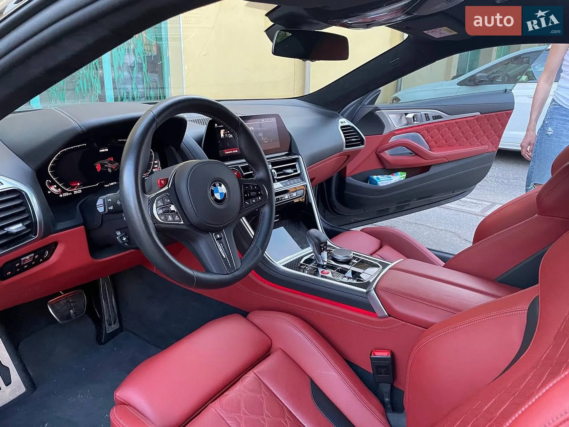 2020 BMW M8 - мініатюра 5