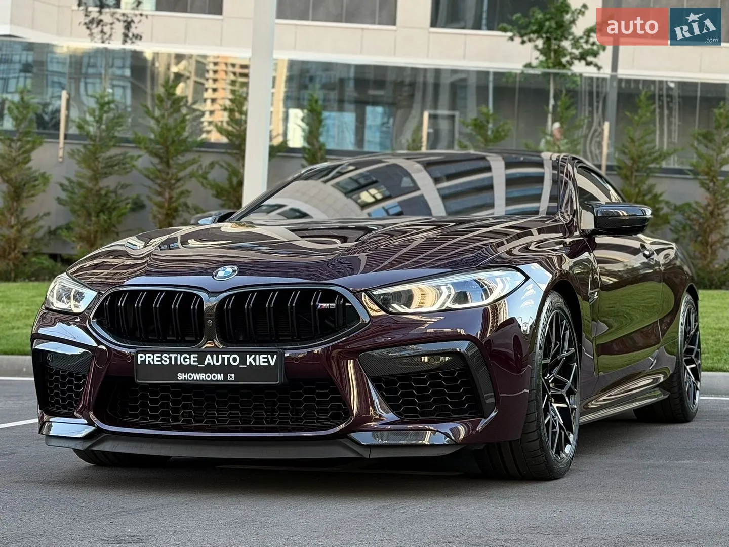 2021 BMW M8 - мініатюра 10