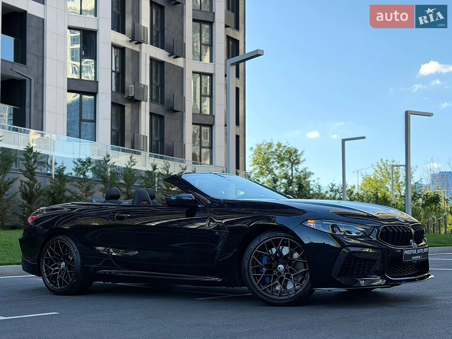 2022 BMW M8 - мініатюра 5