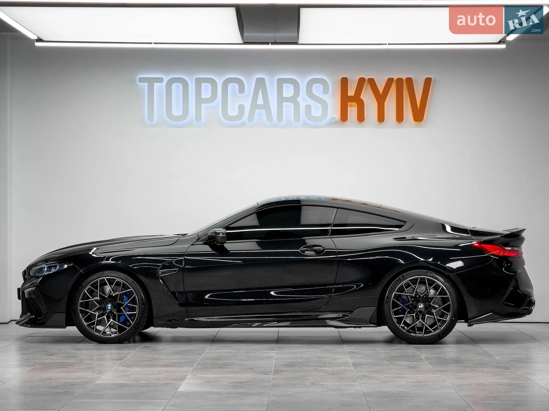 2023 BMW M8 - мініатюра 3