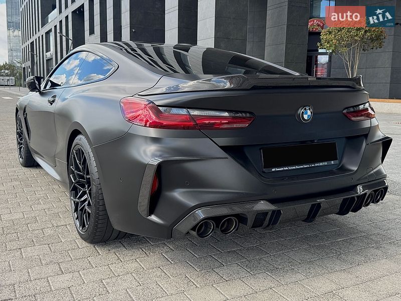 Купе BMW M8 2023 в Киеве