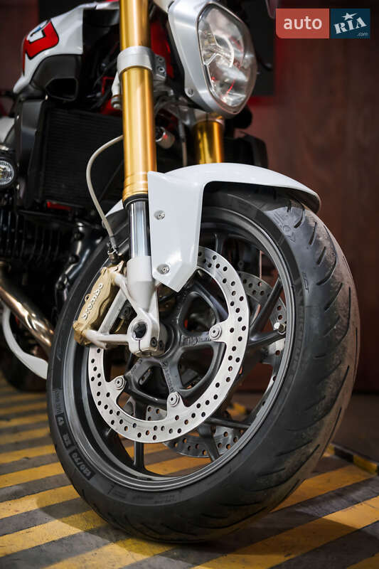 Мотоцикл Без обтекателей (Naked bike) BMW R 1200R 2016 в Днепре