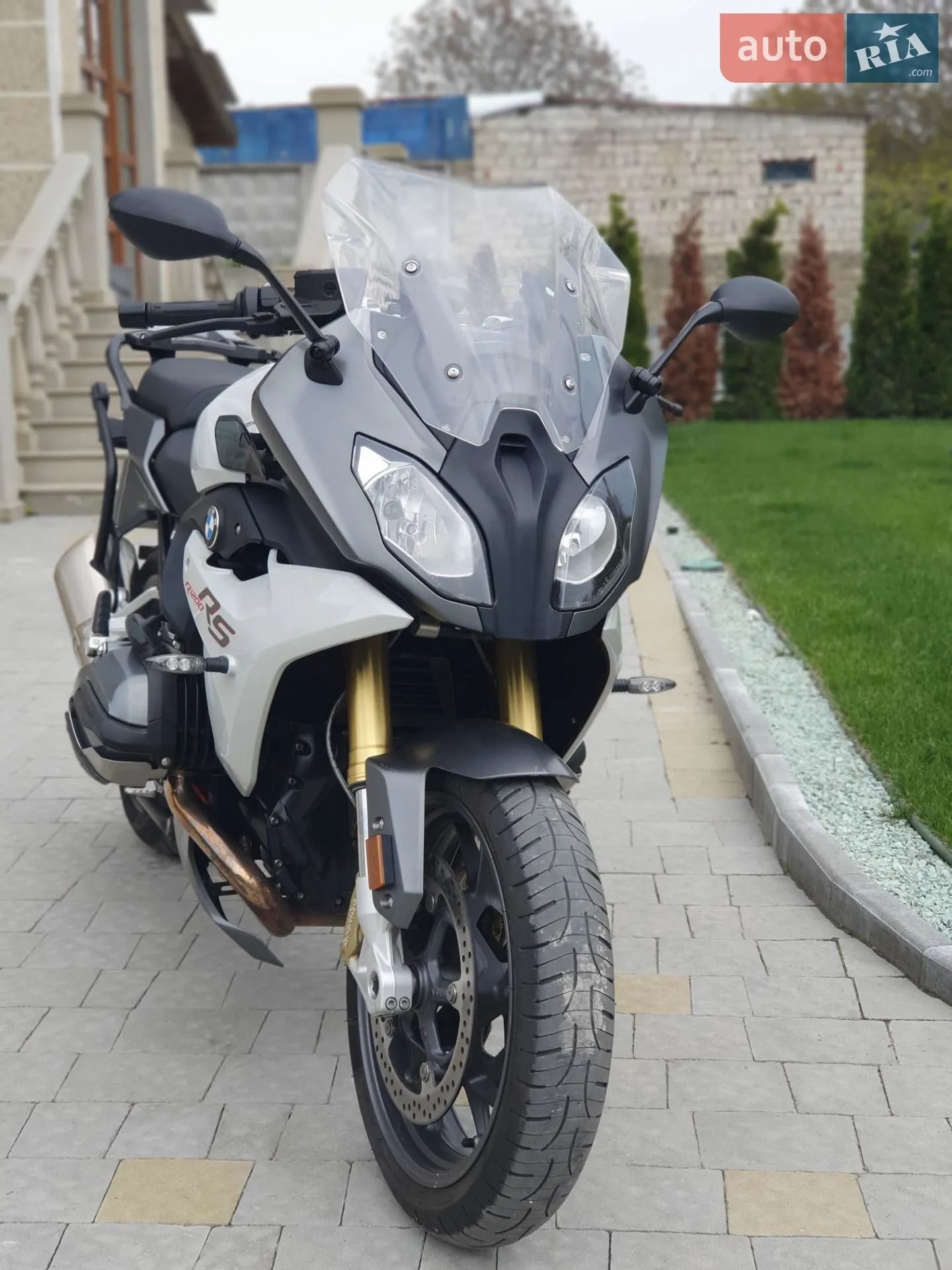 BMW R 1200RS 2018 VIN WB10A050XJZ373398 фото оголошення 2 з 17