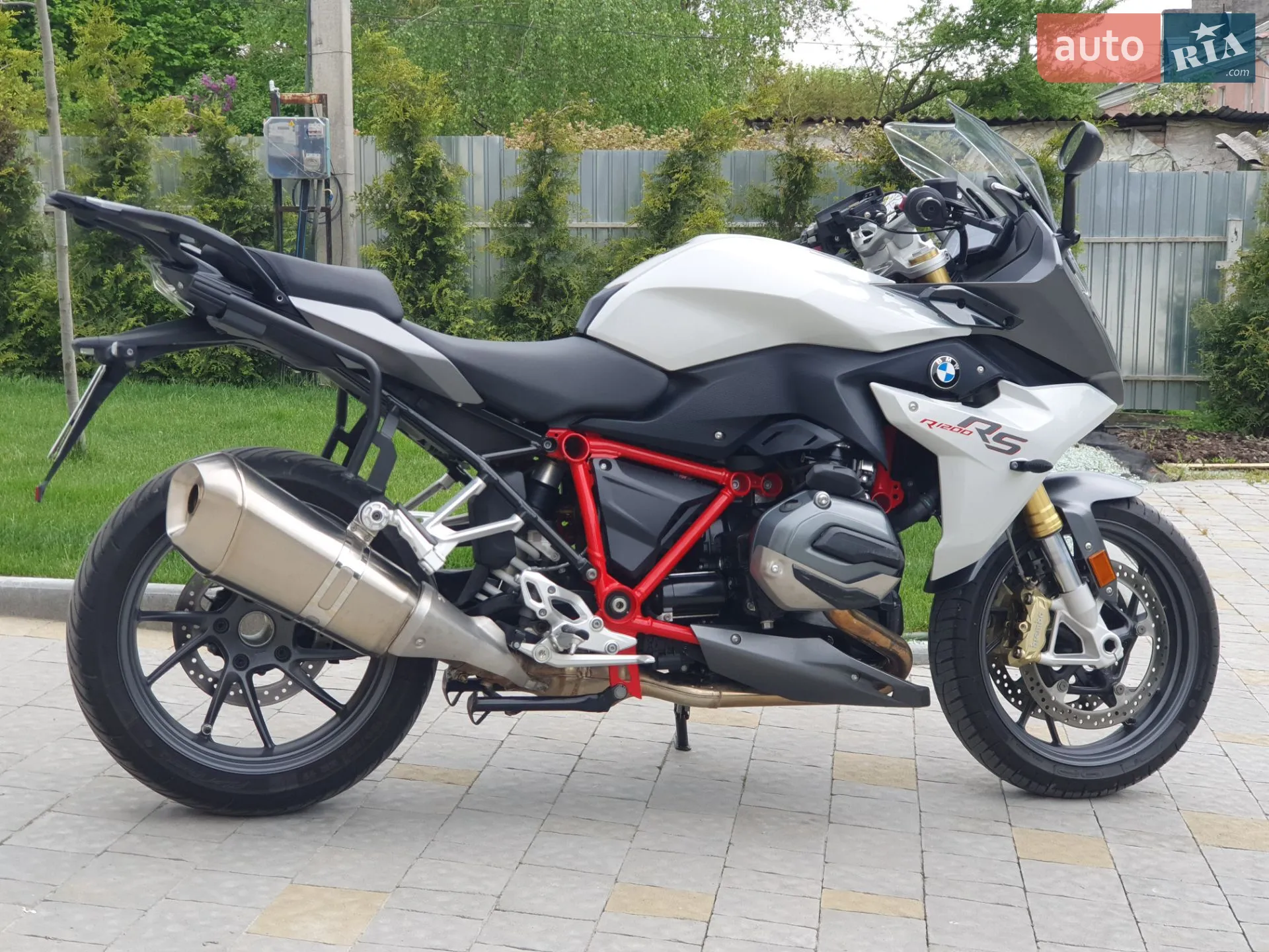 BMW R 1200RS 2018 VIN WB10A050XJZ373398 фото оголошення 4 з 17