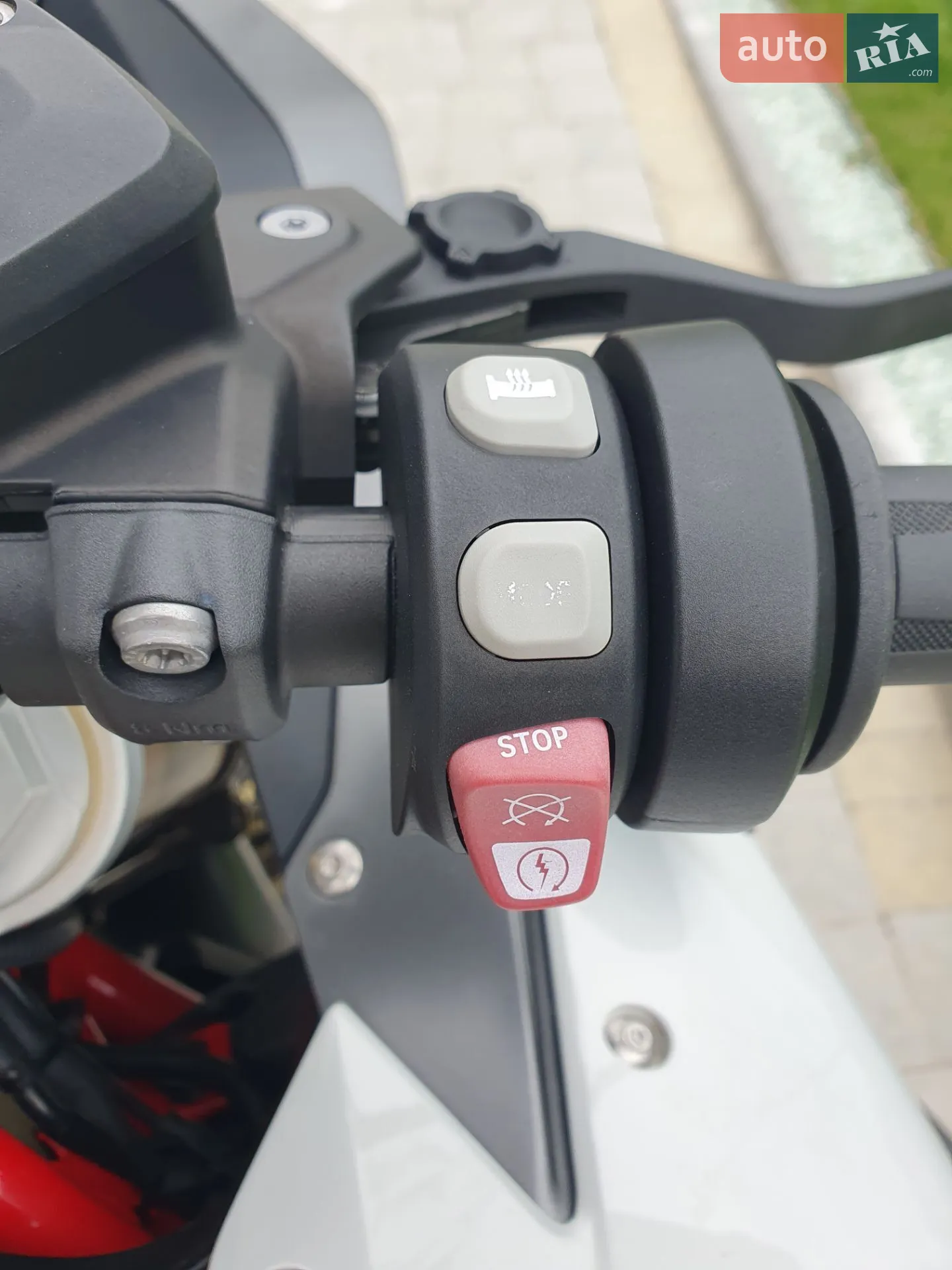 BMW R 1200RS 2018 VIN WB10A050XJZ373398 фото оголошення 14 з 17