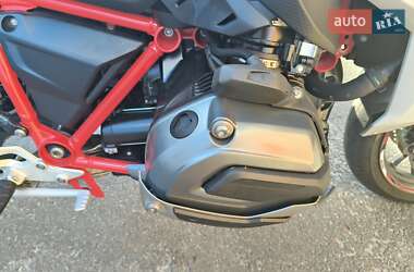 Мотоцикл Спорт-туризм BMW R 1200RS 2017 в 