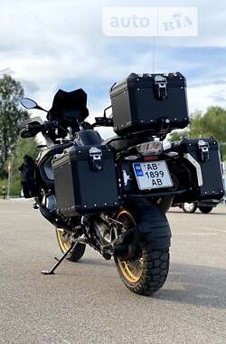 Мотоцикл Многоцелевой (All-round) BMW R 1250GS 2021 в Вишневом