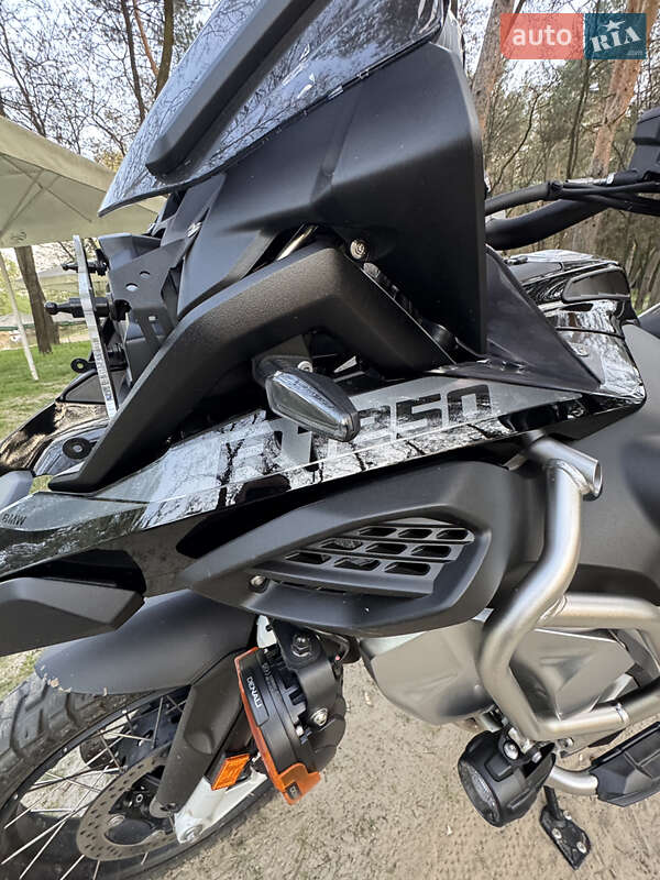 Мотоцикл Позашляховий (Enduro) BMW R 1250GS 2022 в Полтаві