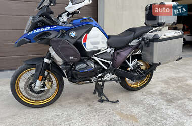 Мотоцикл Спорт-туризм BMW R 1250GS 2019 в 