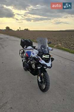 Мотоцикл Многоцелевой (All-round) BMW R 1250GS 2021 в 