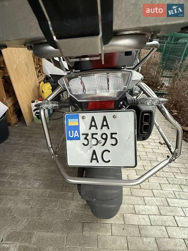 Вантажні моторолери, мотоцикли, скутери, мопеди BMW R 1250GS 2019 в Києві