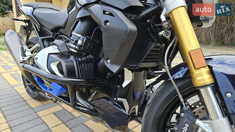 Мотоцикл Без обтекателей (Naked bike) BMW R 1250R 2020 в Запорожье