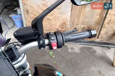 Мотоцикл Без обтекателей (Naked bike) BMW R 1250R 2022 в 
