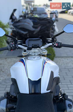 Мотоцикл Без обтекателей (Naked bike) BMW R 1250R 2020 в 