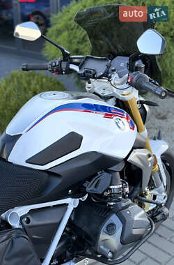 Мотоцикл Без обтекателей (Naked bike) BMW R 1250R 2020 в 