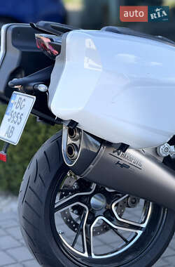 Мотоцикл Без обтекателей (Naked bike) BMW R 1250R 2020 в 