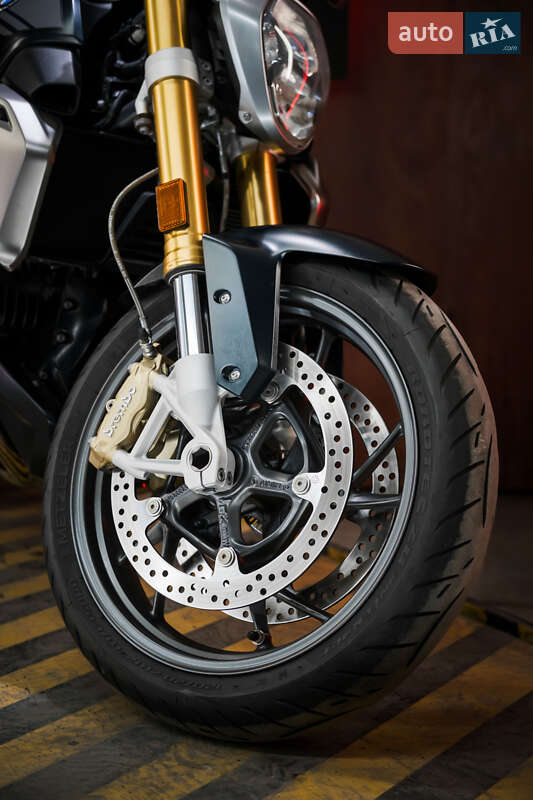 Мотоцикл Без обтікачів (Naked bike) BMW R 1250R 2020 в Дніпрі