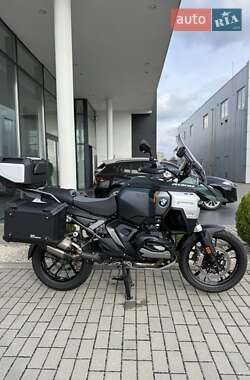 Мотоцикл Многоцелевой (All-round) BMW R 1300GS Adventure 2025 в 