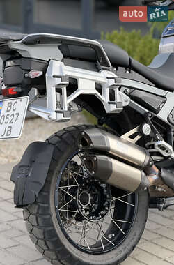 Мотоцикл Багатоцільовий (All-round) BMW R 1300GS Adventure 2025 в 