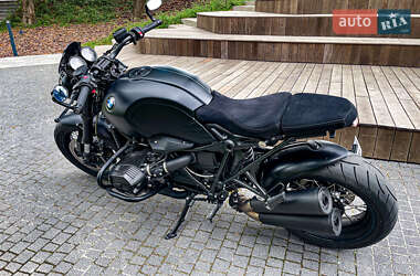 Мотоцикл Без обтекателей (Naked bike) BMW R nineT 2018 в 