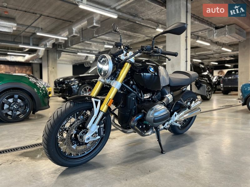 BMW R nineT 2024