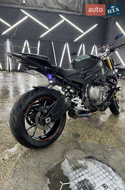 Спортбайк BMW S 1000R 2018 в 