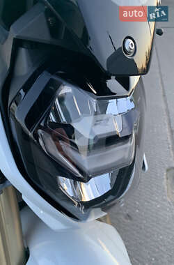 Мотоцикл Без обтекателей (Naked bike) BMW S 1000R 2021 в 