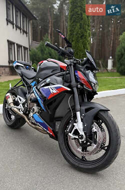 Мотоцикл Без обтекателей (Naked bike) BMW S 1000R 2023 в Киеве