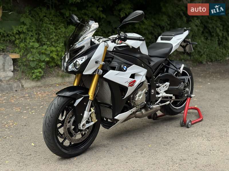 BMW S 1000R 2016