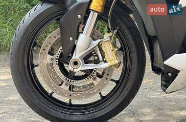 Мотоцикл Без обтікачів (Naked bike) BMW S 1000R 2016 в 