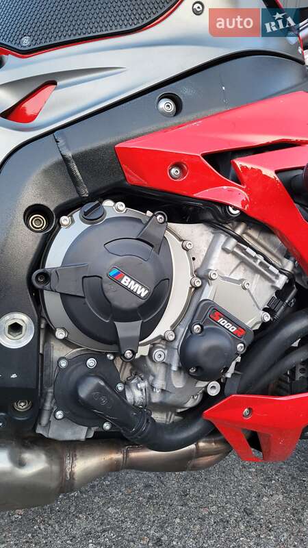 Мотоцикл Без обтекателей (Naked bike) BMW S 1000R 2015 в Киеве фото 6 Мотоцикл Без обтекателей (Naked bike) BMW S 1000R 2015 в Киеве
