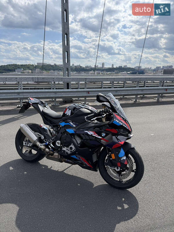 Спортбайк BMW S 1000RR 2025 в 
