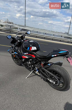 Спортбайк BMW S 1000RR 2025 в 
