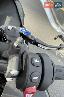 Спортбайк BMW S 1000RR 2025 в 