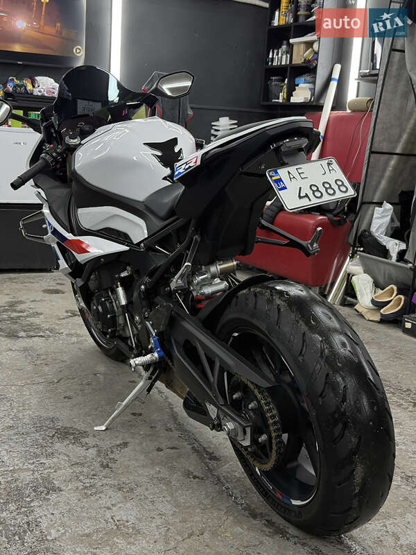 Спортбайк BMW S 1000RR 2023 в Каменском фото 4 Спортбайк BMW S 1000RR 2023 в Каменском