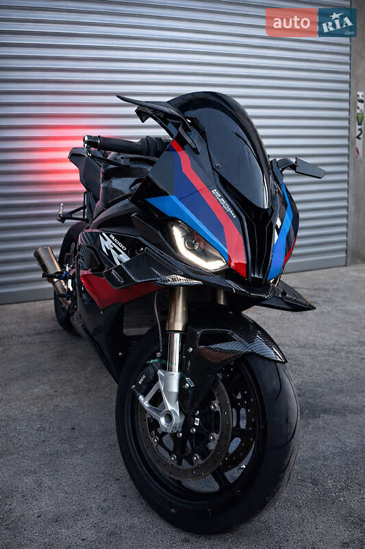 BMW S 1000RR 2024 BMW S 1000RR 2024