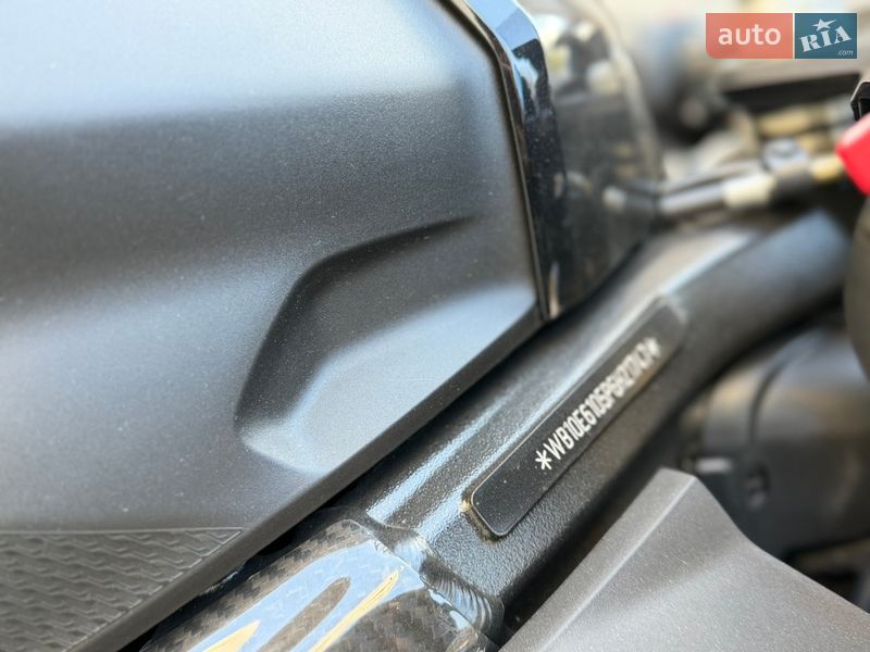 Спортбайк BMW S 1000RR 2023 в Днепре фото 12 Спортбайк BMW S 1000RR 2023 в Днепре