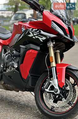 Мотоцикл Спорт-туризм BMW S 1000XR 2023 в 