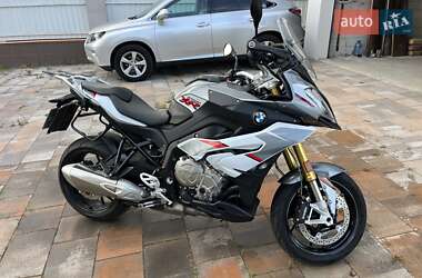 Мотоцикл Спорт-туризм BMW S 1000XR 2017 в 